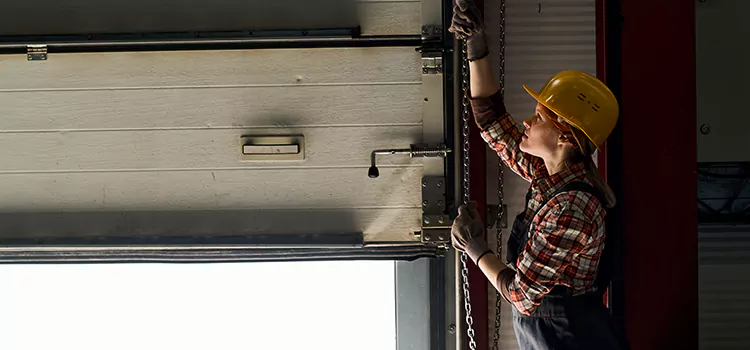 Addressing Common Garage Door Stoppage Issues in Hacienda Heights, CA